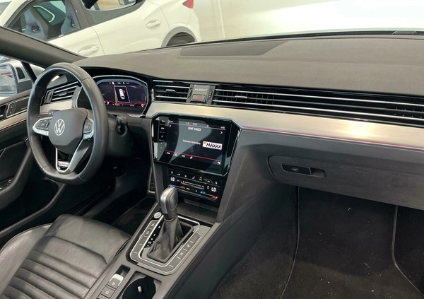 Volkswagen Passat cena 164900 przebieg: 88744, rok produkcji 2022 z Kożuchów małe 596